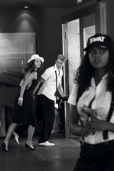 Anna Koop, black and white, women